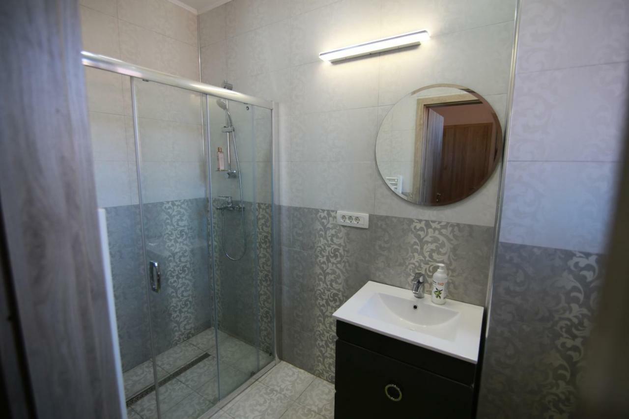 Sunrise Tampa Residence Брашов Екстериор снимка